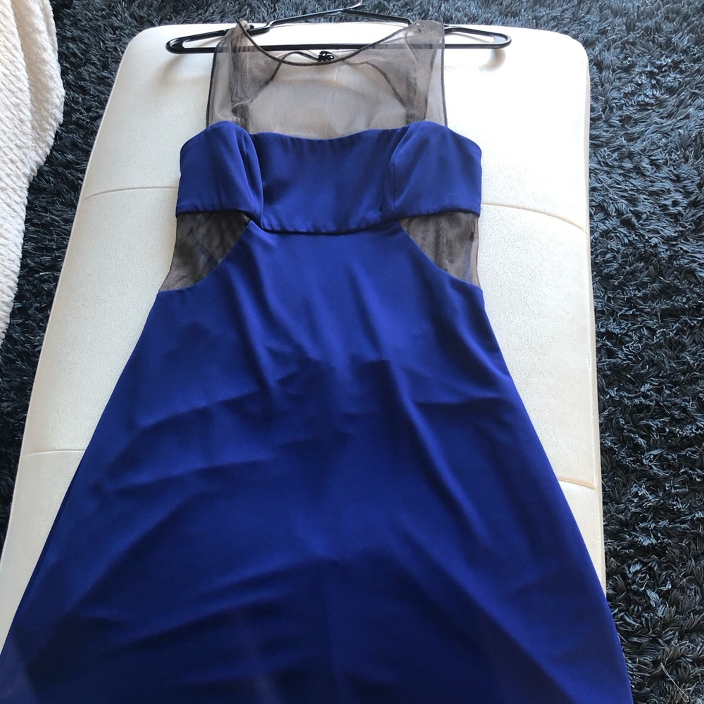 Robes , BCBG, le chateau, melanie line